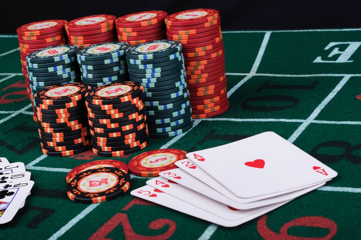 PKR 999 Game کھلاڑیوں کے لیے لائیو کیسینو سیکشن
